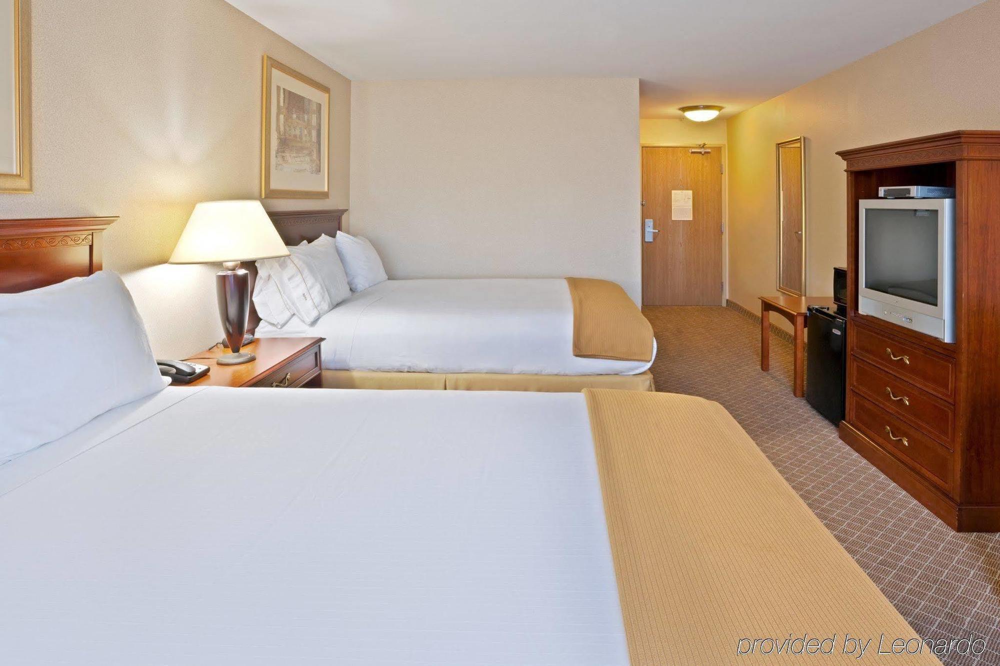 Holiday Inn Express & Suites Lacey - Olympia By Ihg Quarto foto