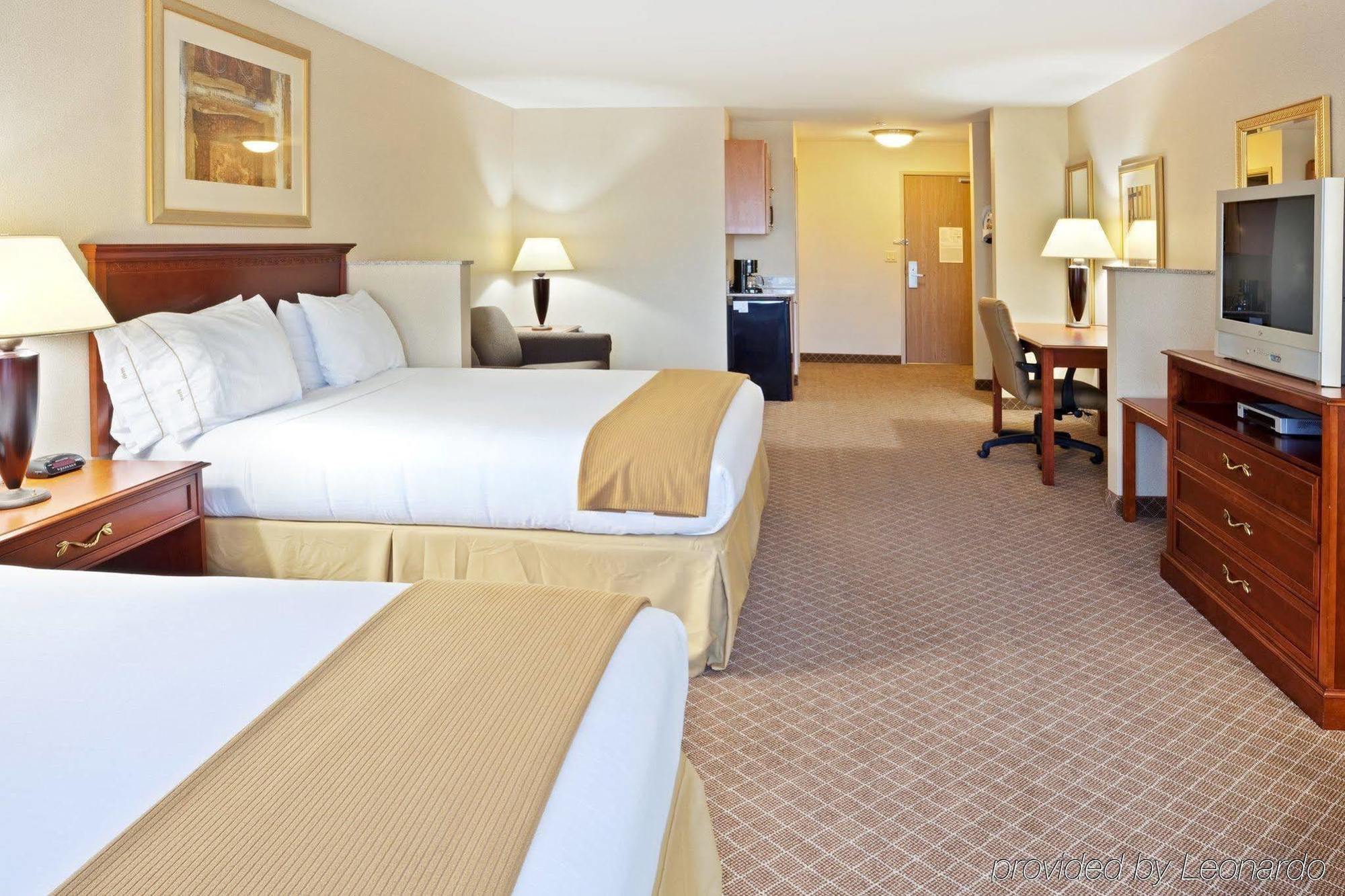 Holiday Inn Express & Suites Lacey - Olympia By Ihg Quarto foto